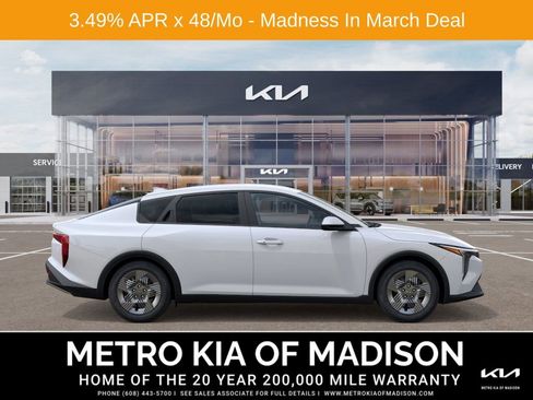 New 2026 Kia K4 LX image 7