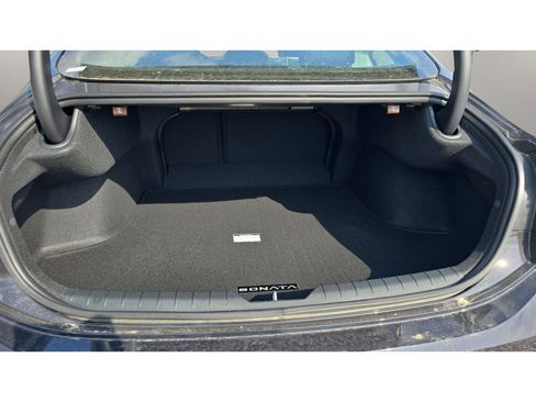 New 2026 Hyundai Sonata SEL AWD/4WD image 9