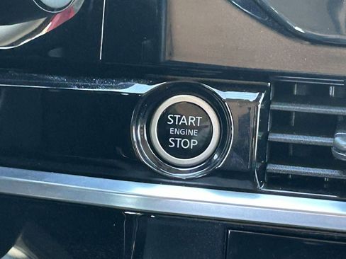 Certified 2023 Nissan Pathfinder SL AWD/4WD image 26