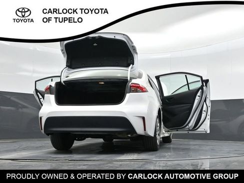 Used 2024 Toyota Corolla LE image 44