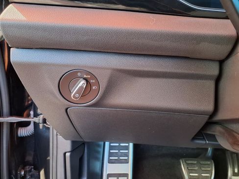 Used 2025 Volkswagen Jetta Sport FWD image 17