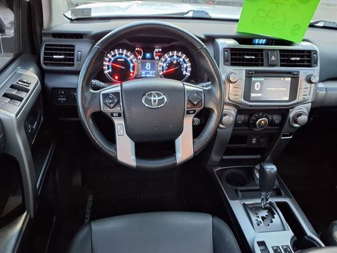 Used 2018 Toyota 4Runner SR5 image 6