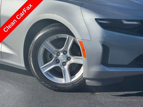 Used 2024 Chevrolet Camaro LT w/ Technology Package image 6