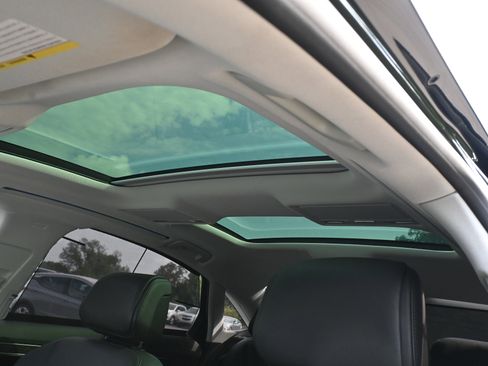 Used 2022 Audi A8 L 3.0T image 15