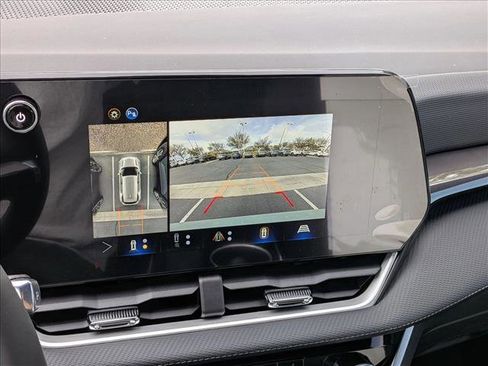 New 2026 Chevrolet Equinox LT w/ Safety and Technology Package image 13