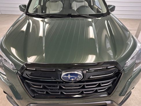 Used 2024 Subaru Forester Premium AWD/4WD image 38