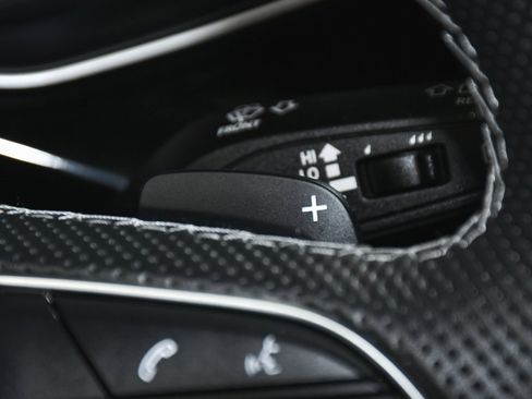 Used 2025 Audi SQ7 Premium Plus image 47