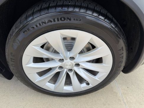 Used 2020 Tesla Model X Long Range AWD/4WD image 9