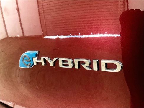 Used 2021 Chrysler Pacifica Limited FWD image 13