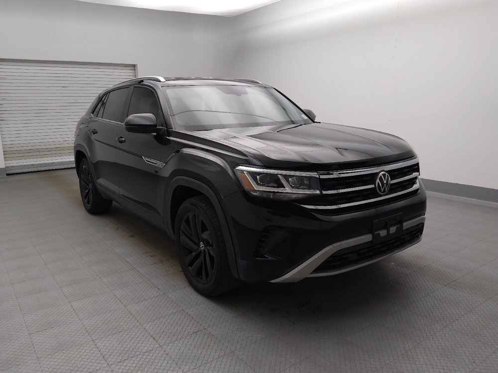 Used 2022 Volkswagen Atlas Cross Sport SE FWD image 13