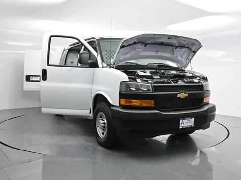 New 2026 Chevrolet Express 2500 w/ Driver Convenience Package RWD image 51