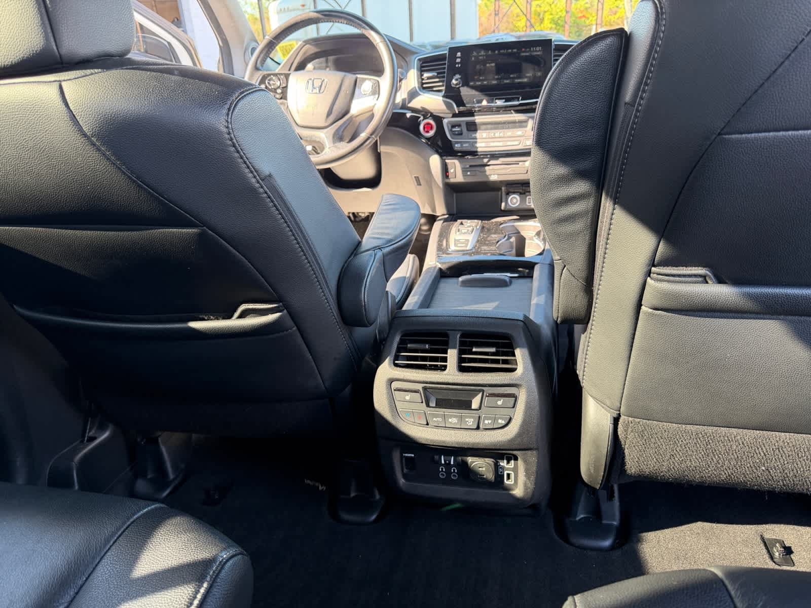 Used 2019 Honda Pilot Touring image 35