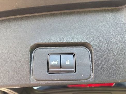 Used 2023 Nissan Rogue SV w/ SV Premium B Package AWD/4WD image 36