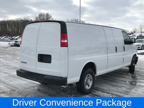 Certified 2022 Chevrolet Express 2500 Extended image 4