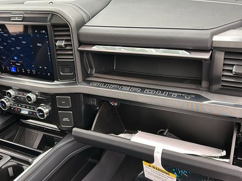 Used 2026 Ford F450 Platinum image 41