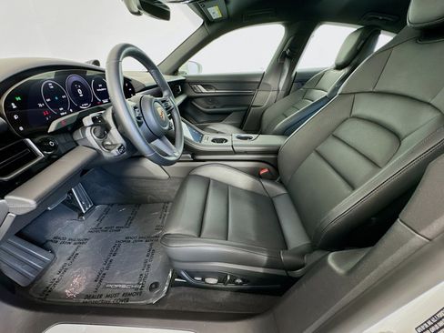 New 2025 Porsche Taycan 4S AWD/4WD image 5