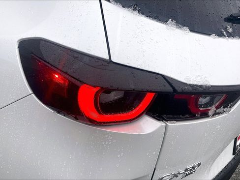 Used 2025 MAZDA CX-50 AWD 2.5 Hybrid w/ Premium Pkg image 34