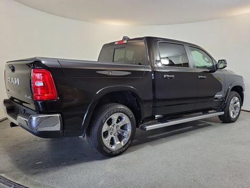 Used 2025 RAM 1500 Big Horn AWD/4WD image 6