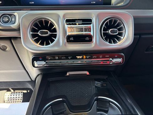 Certified 2025 Mercedes-Benz G 550 image 24