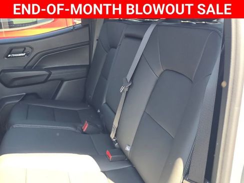New 2025 Chevrolet Colorado LT w/ LT Convenience Package image 32