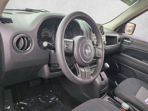 Used 2014 Jeep Patriot Sport w/ Power Value Group FWD image 10