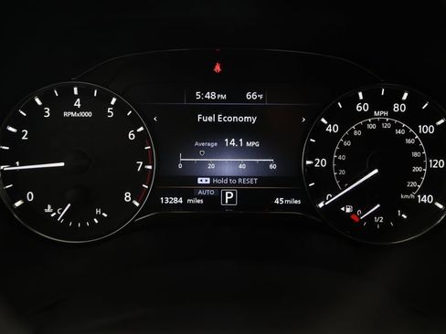 Used 2023 INFINITI QX80 Premium Select w/ All-Season Package image 18