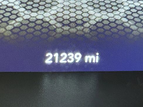 Used 2023 Dodge Charger SXT w/ Blacktop Package image 11