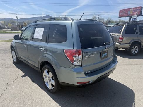 Used 2010 Subaru Forester 2.5X Premium AWD/4WD image 8