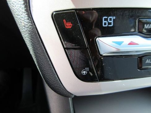 Used 2021 Ford Explorer XLT w/ Equipment Group 202A image 18