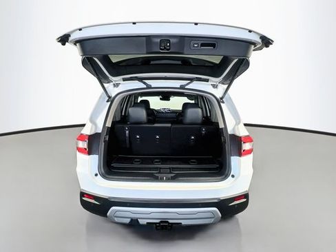 Used 2025 Honda Pilot EX-L image 29