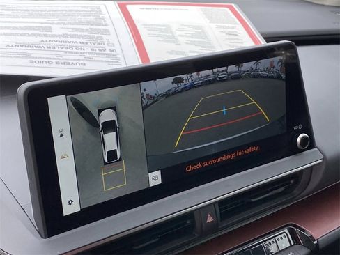 Certified 2026 Toyota Prius XSE Premium image 27