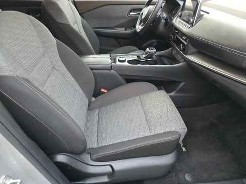 Certified 2023 Nissan Rogue SV image 29