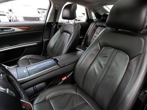 Used 2013 Lincoln MKZ Hybrid FWD image 30