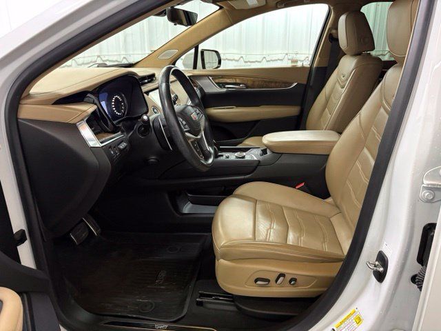 Used 2021 Cadillac XT5 Sportv w/ Platinum Package AWD/4WD image 27