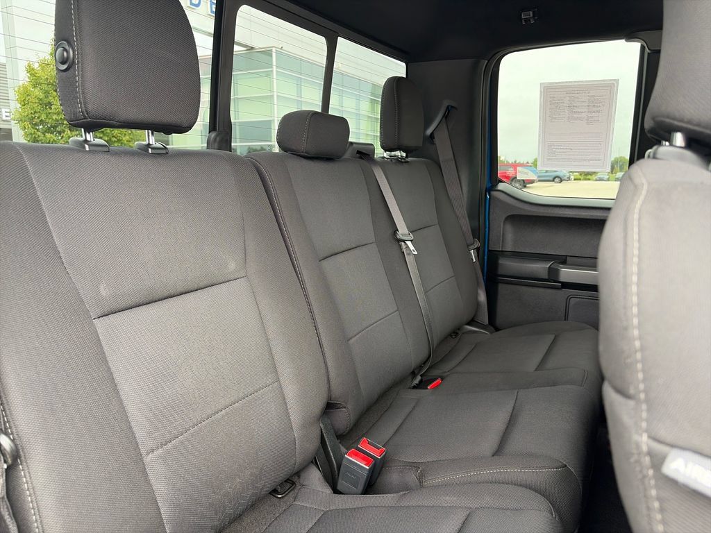 Used 2019 Ford F150 XLT w/ Equipment Group 302A Luxury AWD/4WD image 15