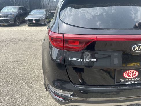 Used 2020 Kia Sportage S image 5