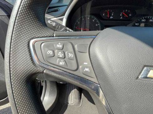 Used 2023 Chevrolet Malibu LT FWD image 14