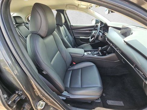 Used 2024 MAZDA MAZDA3 s FWD image 19