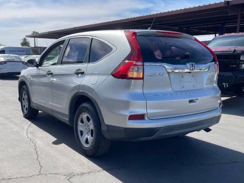 Used 2015 Honda CR-V LX image 5