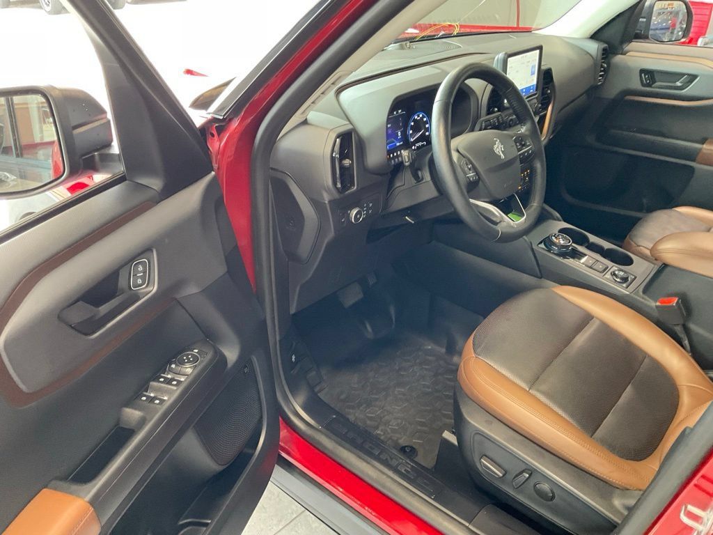 Used 2021 Ford Bronco Sport Badlands w/ Badlands Package AWD/4WD image 8