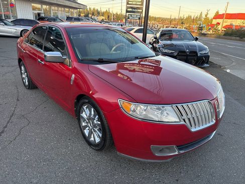 Used 2012 Lincoln MKZ image 10