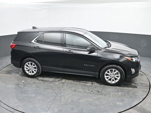 Used 2018 Chevrolet Equinox LT image 38