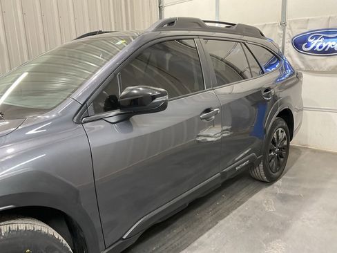 Used 2025 Subaru Outback Onyx Edition w/ Tech Package 2 image 5