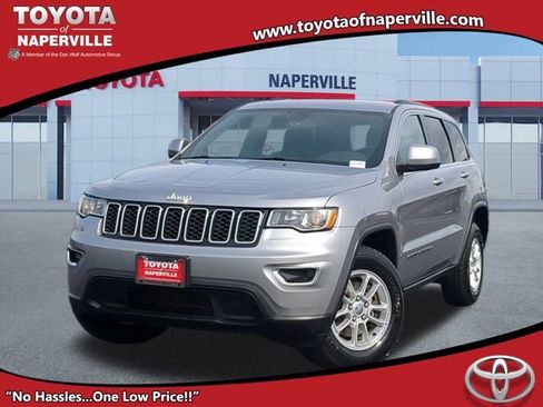 Used 2018 Jeep Grand Cherokee Laredo image 1