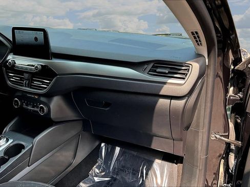 Certified 2025 Ford Escape Active FWD image 28