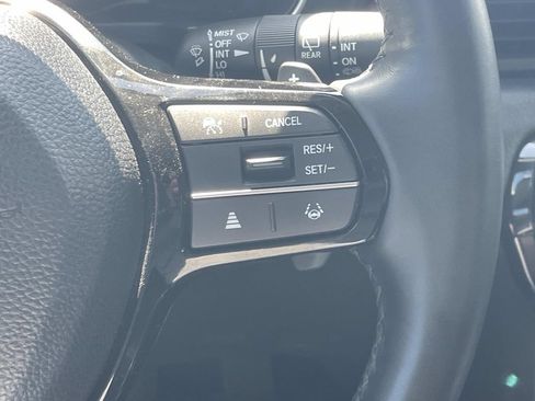 Used 2025 Honda Pilot EX-L image 25