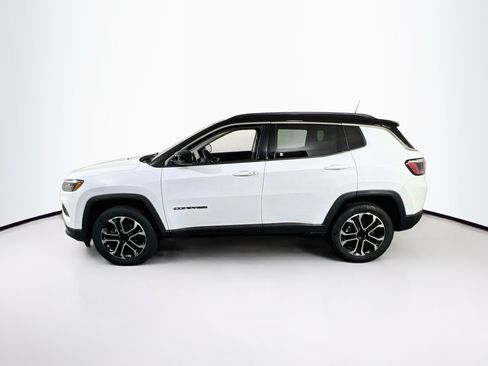 Used 2022 Jeep Compass Limited AWD/4WD image 8