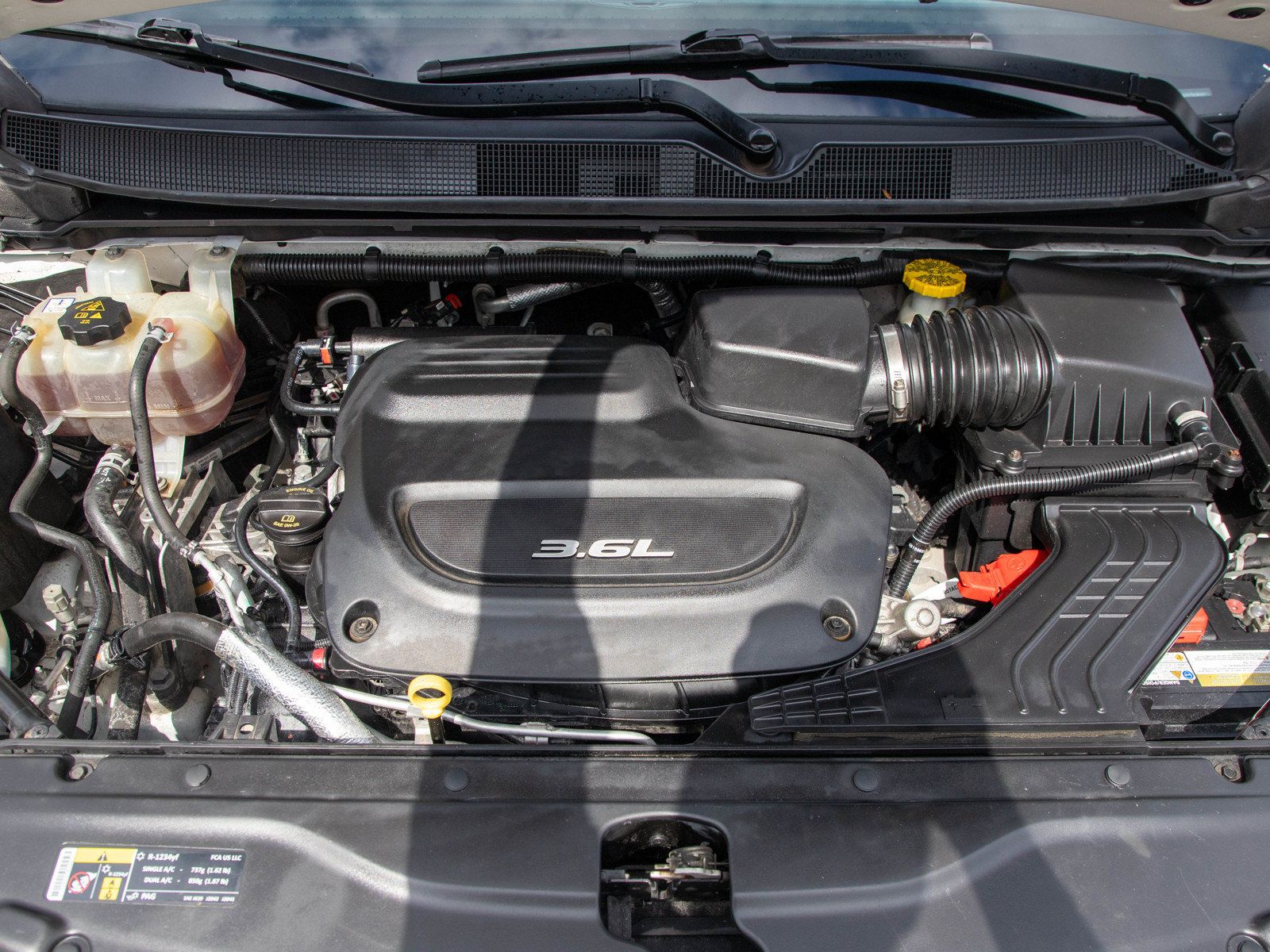 Used 2017 Chrysler Pacifica Limited FWD image 34