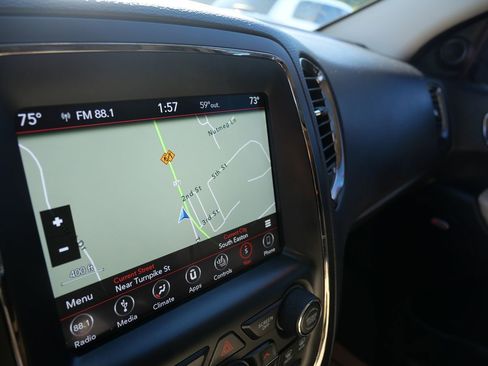 Used 2018 Dodge Durango GT w/ Premium Group image 9