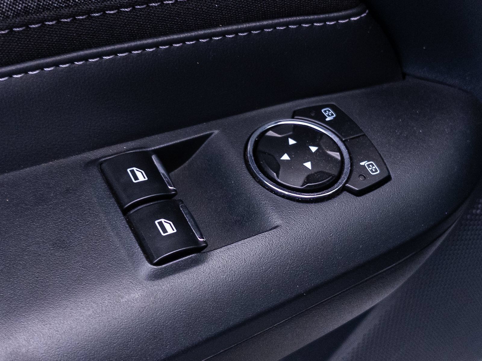 Used 2024 Ford Mustang GT RWD image 19